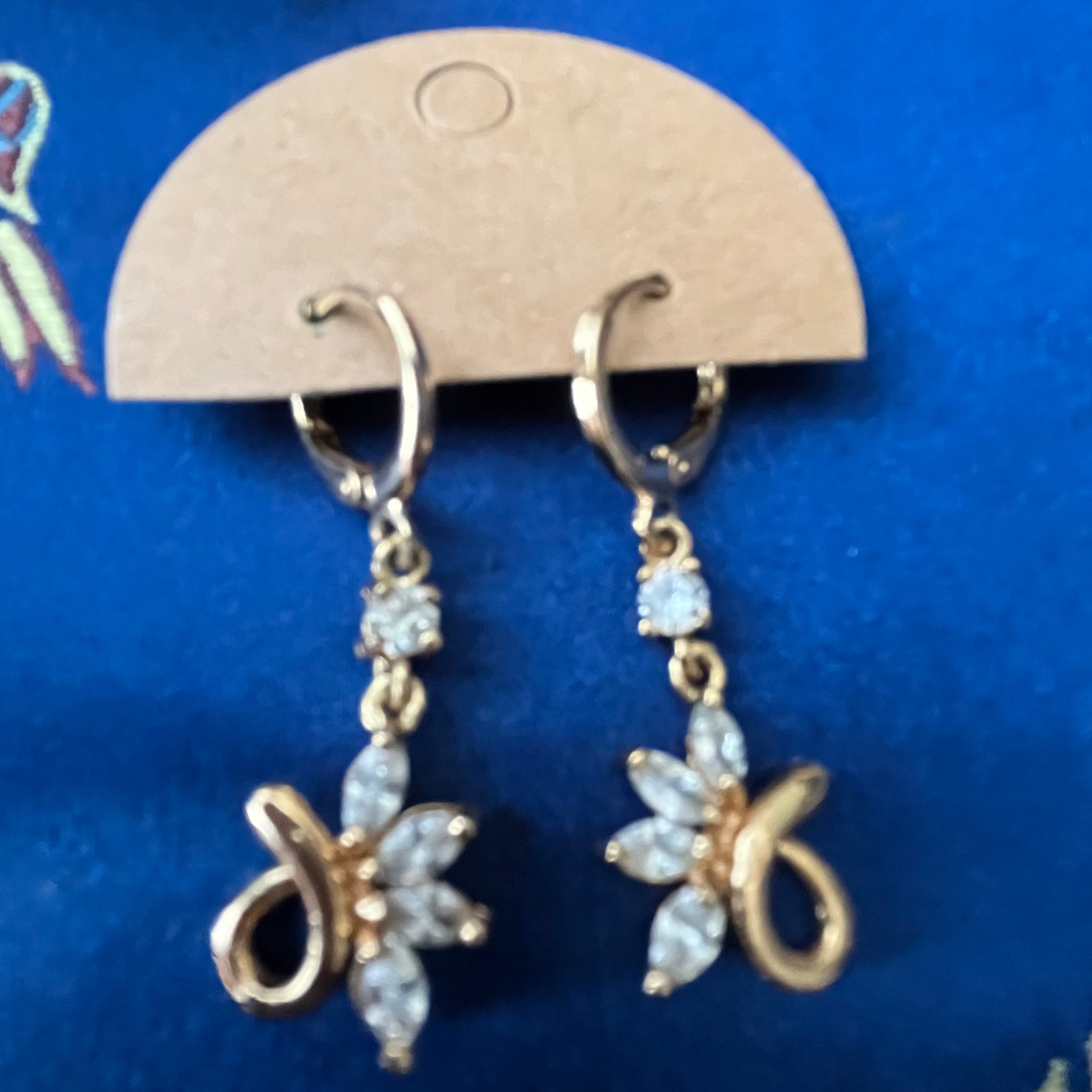 Lovely Lever-backs #102