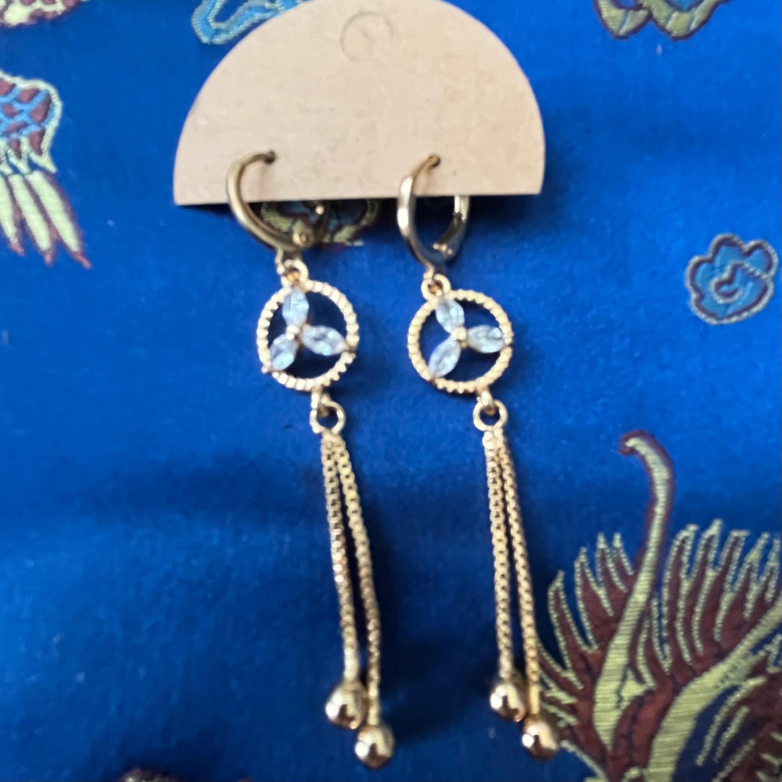 Lovely Lever-backs #114