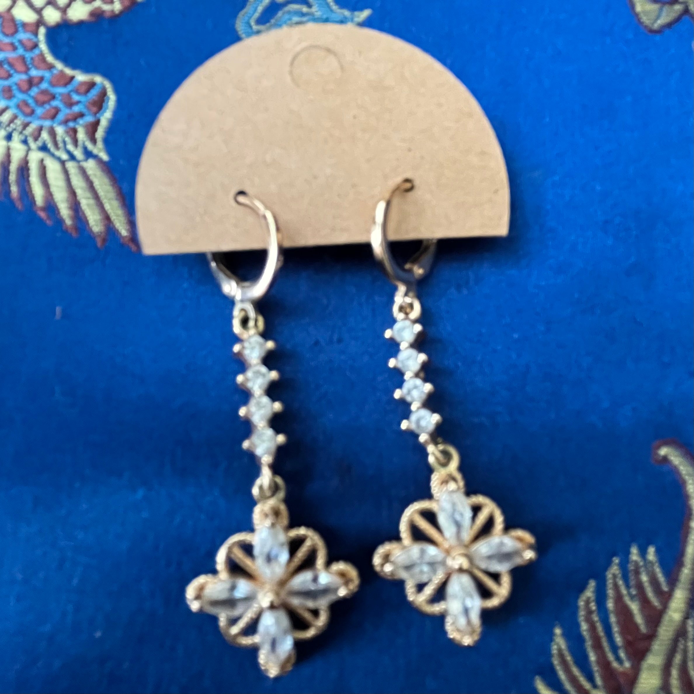 Lovely Lever-backs #115