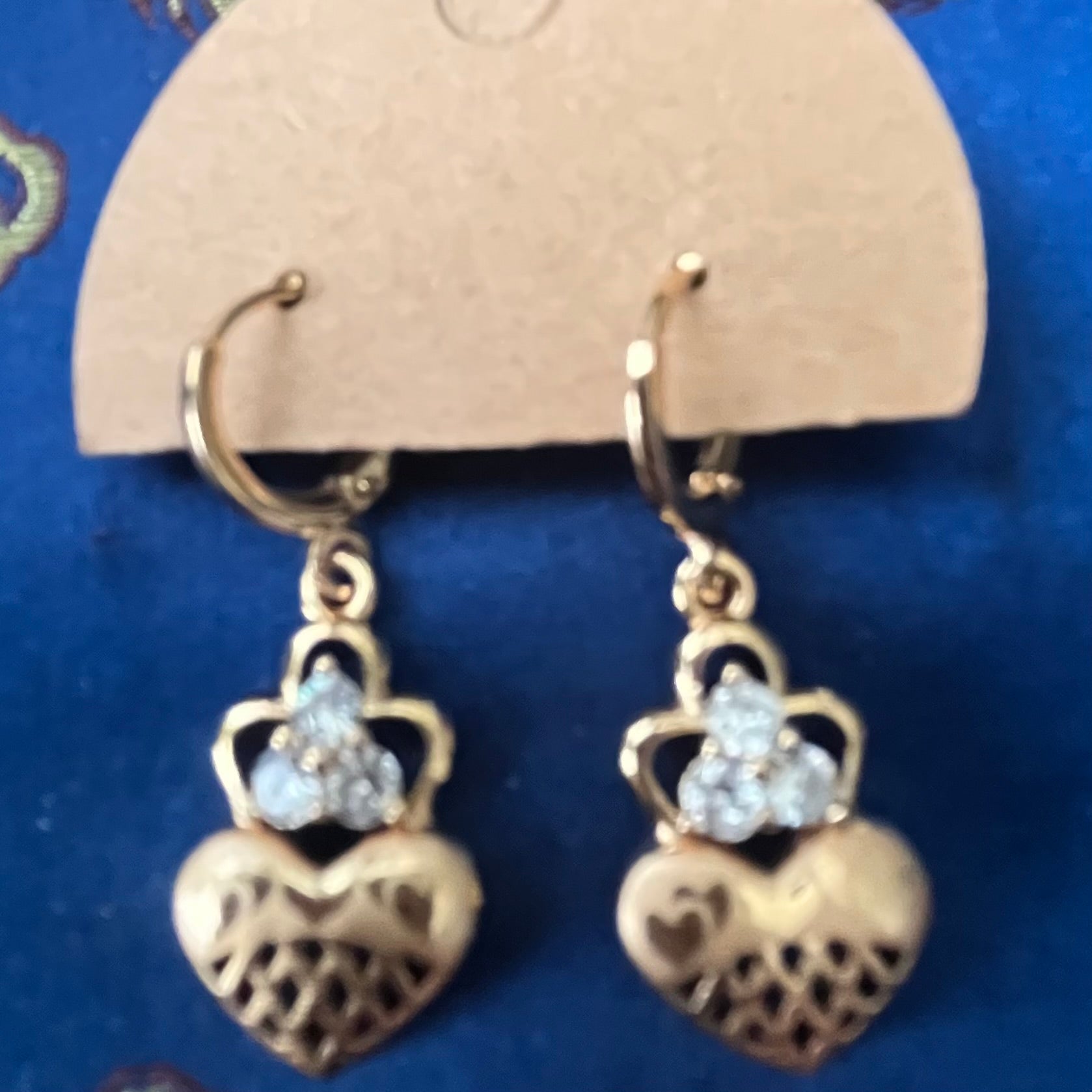 Lovely Lever-backs #132