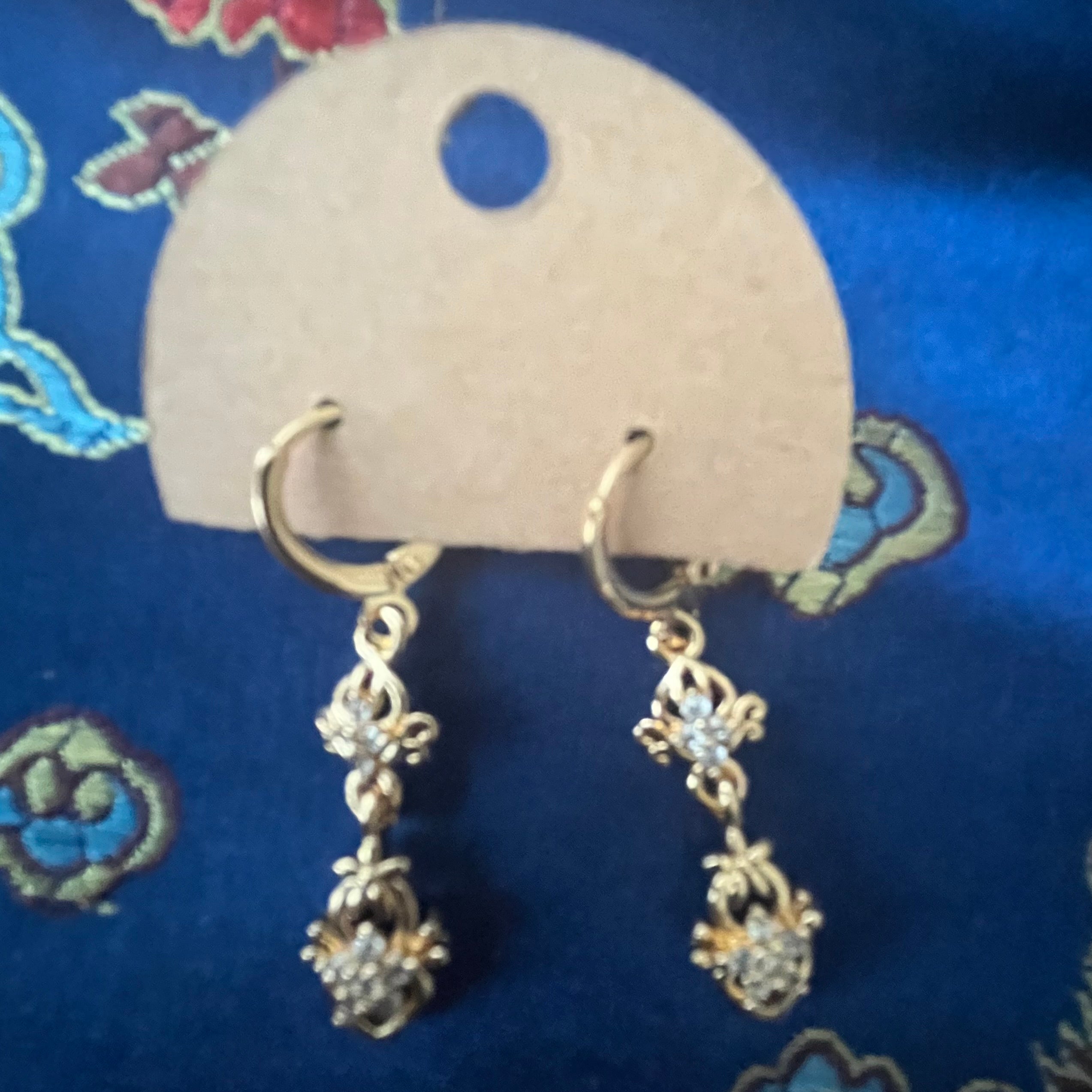 Lovely Lever-backs #137