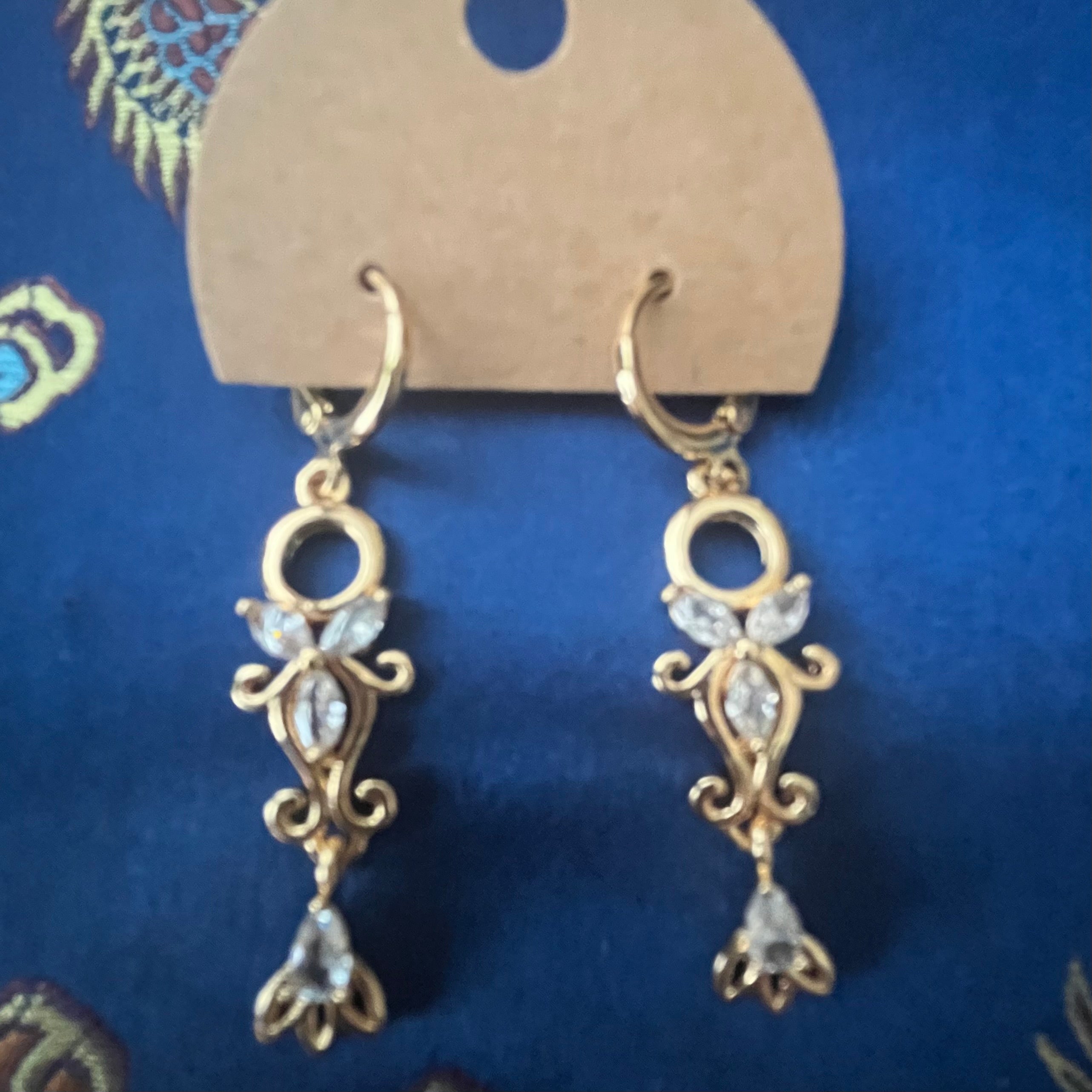 Lovely Lever-backs #138