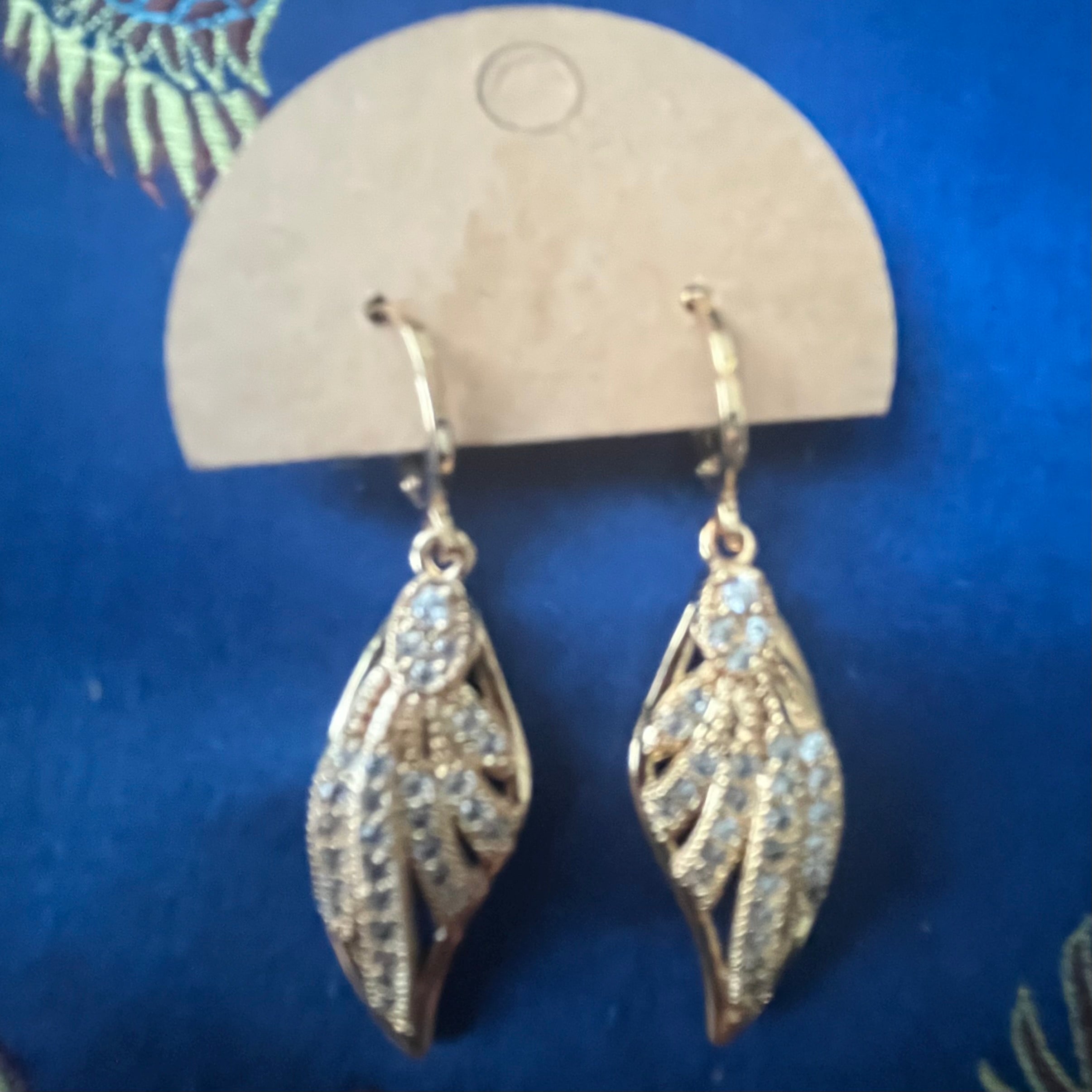 Lovely Lever-backs #149