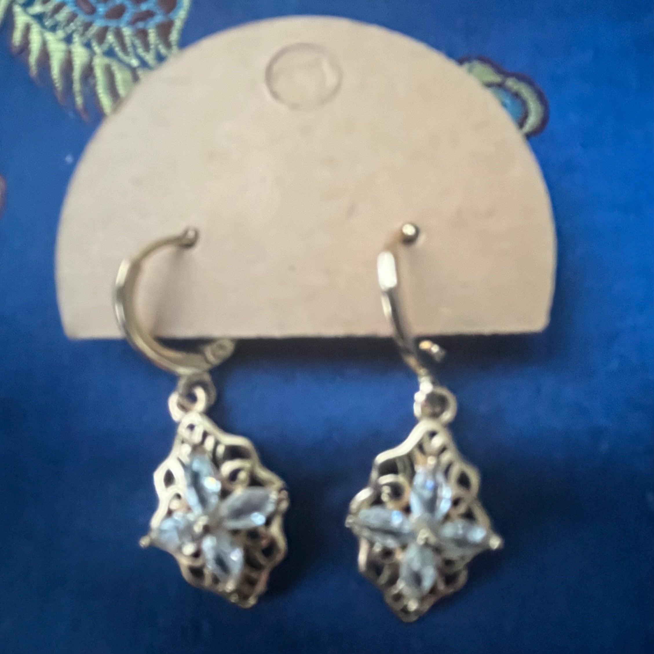 Lovely Lever-backs #174