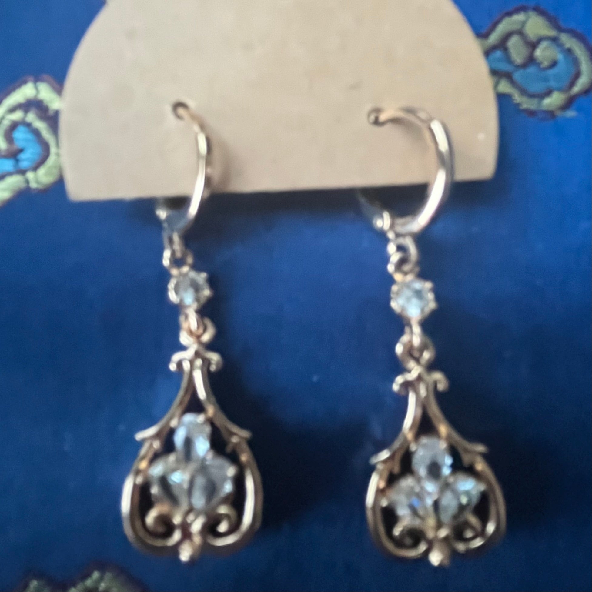 Lovely Lever-backs #178