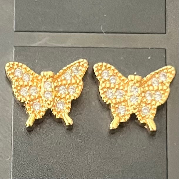Stylish Studs #316