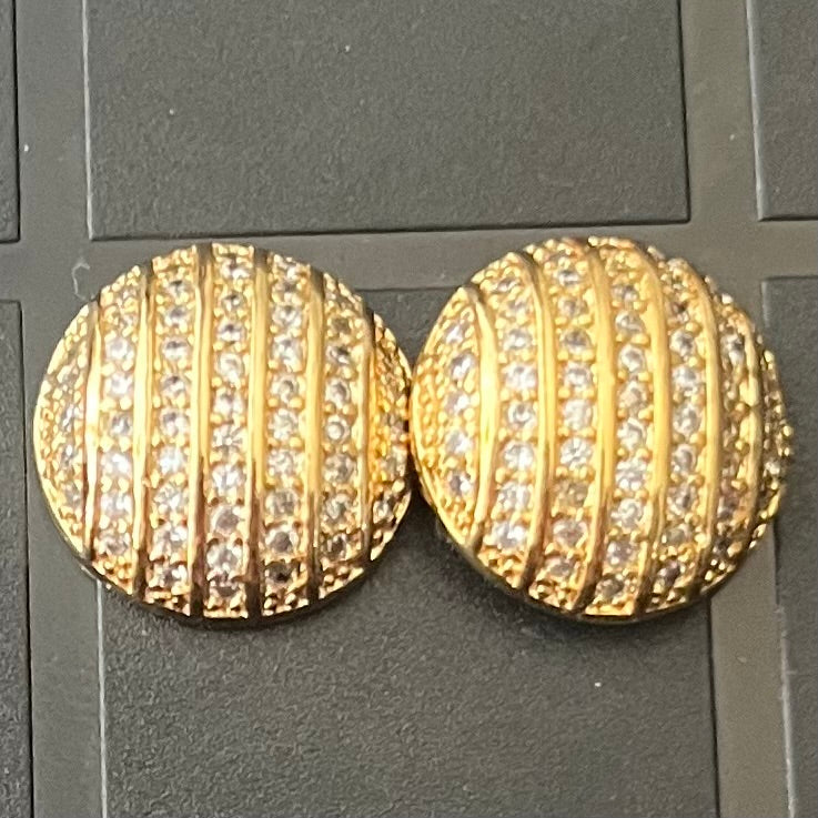 Stylish Studs #330