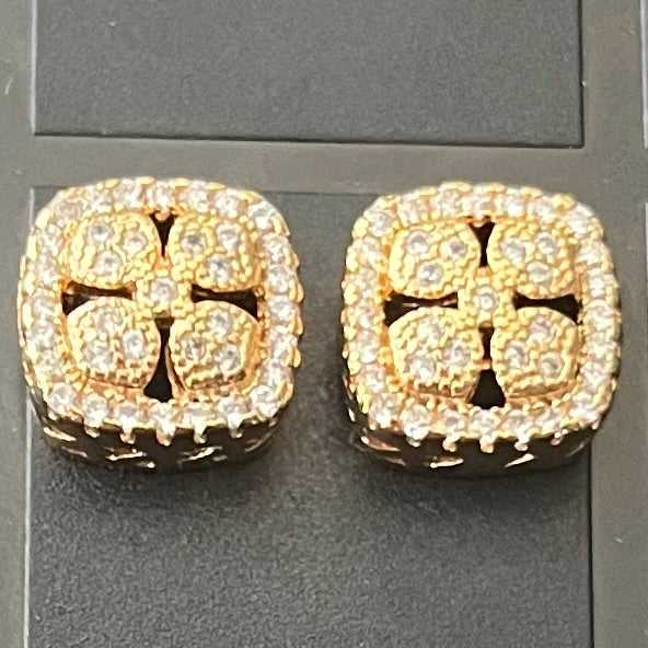 Stylish Studs #333