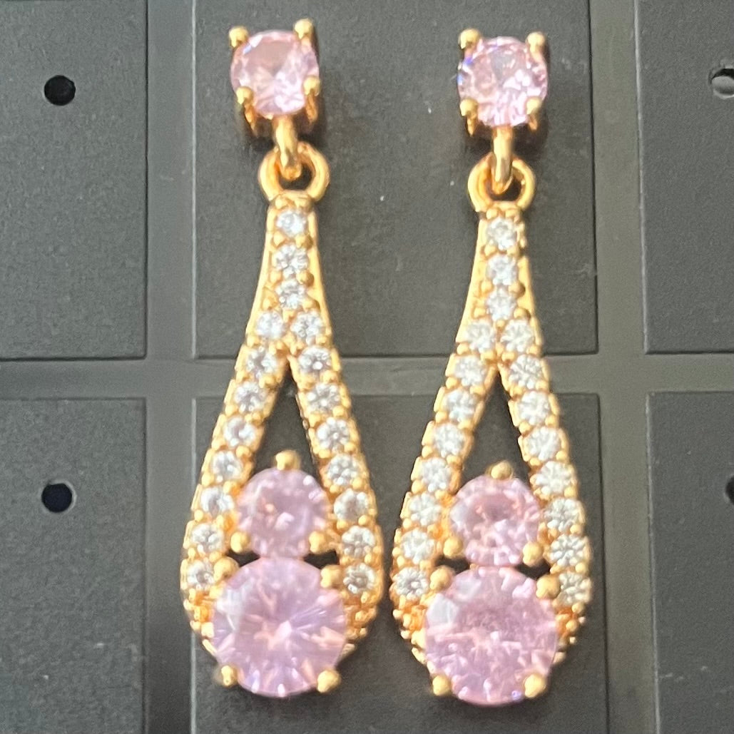 Stylish Studs #359
