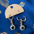 Lovely Lever-backs #037