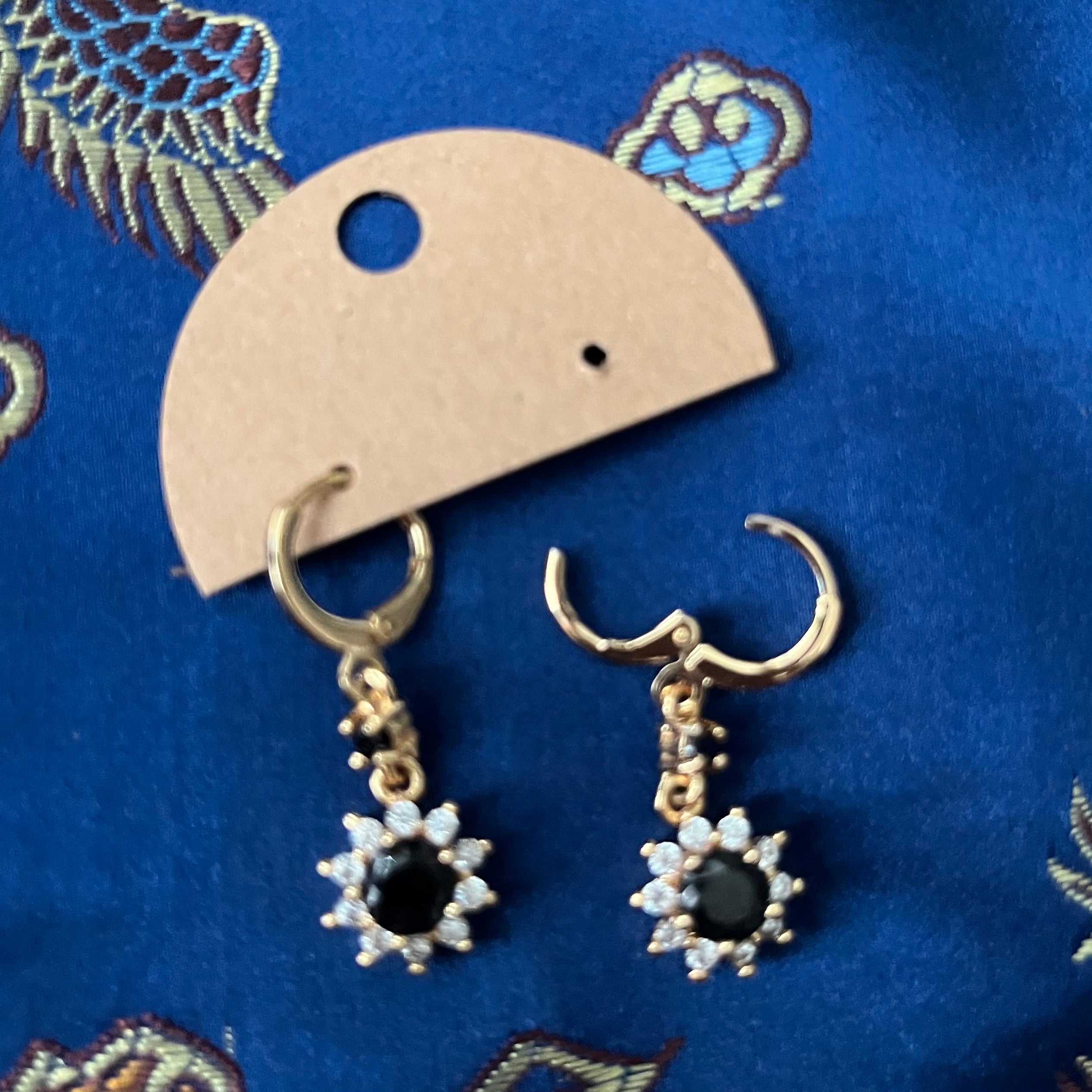Lovely Lever-backs #037