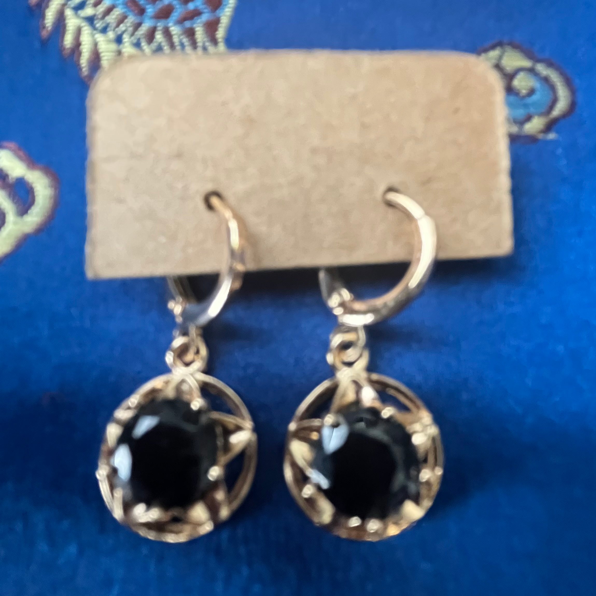 Lovely Lever-backs #039