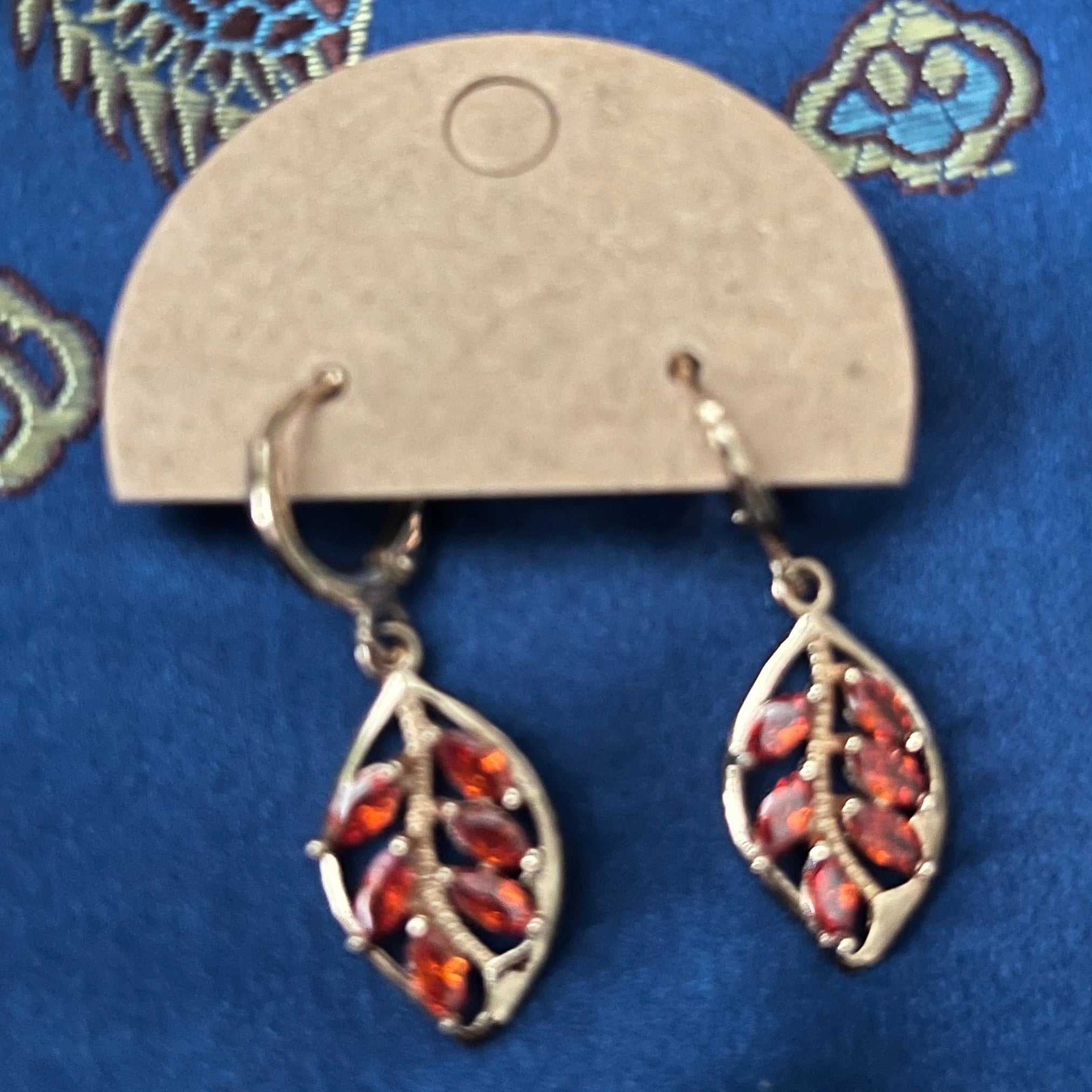 Lovely Lever-backs #016
